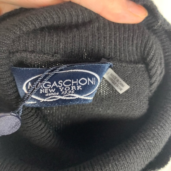 Magaschoni sleeveless sweater - Picture 7 of 7